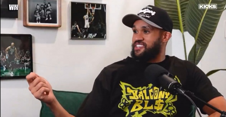 LOL赛事直播-怀特：杰伦2022年给我发了雪茄 我放更衣柜2年等夺冠了才拿出来