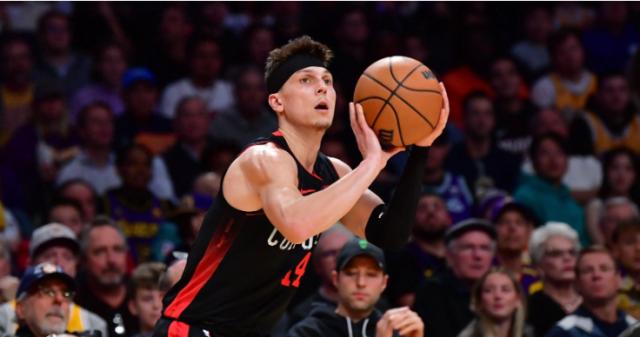 官方渠道-巴特勒想走热火还有我！希罗致命一击带队复仇魔术