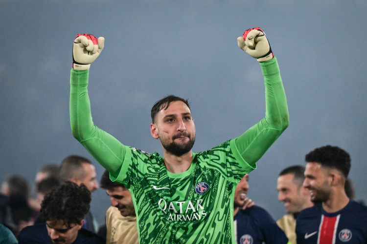 替代埃德森！罗马诺：多纳鲁马渴望加盟曼城，瓜迪奥拉很欣赏他