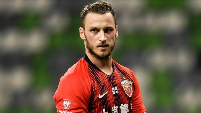 官方渠道-西汉姆联出售大将赚2250万欧 阿瑙真要重返英超？